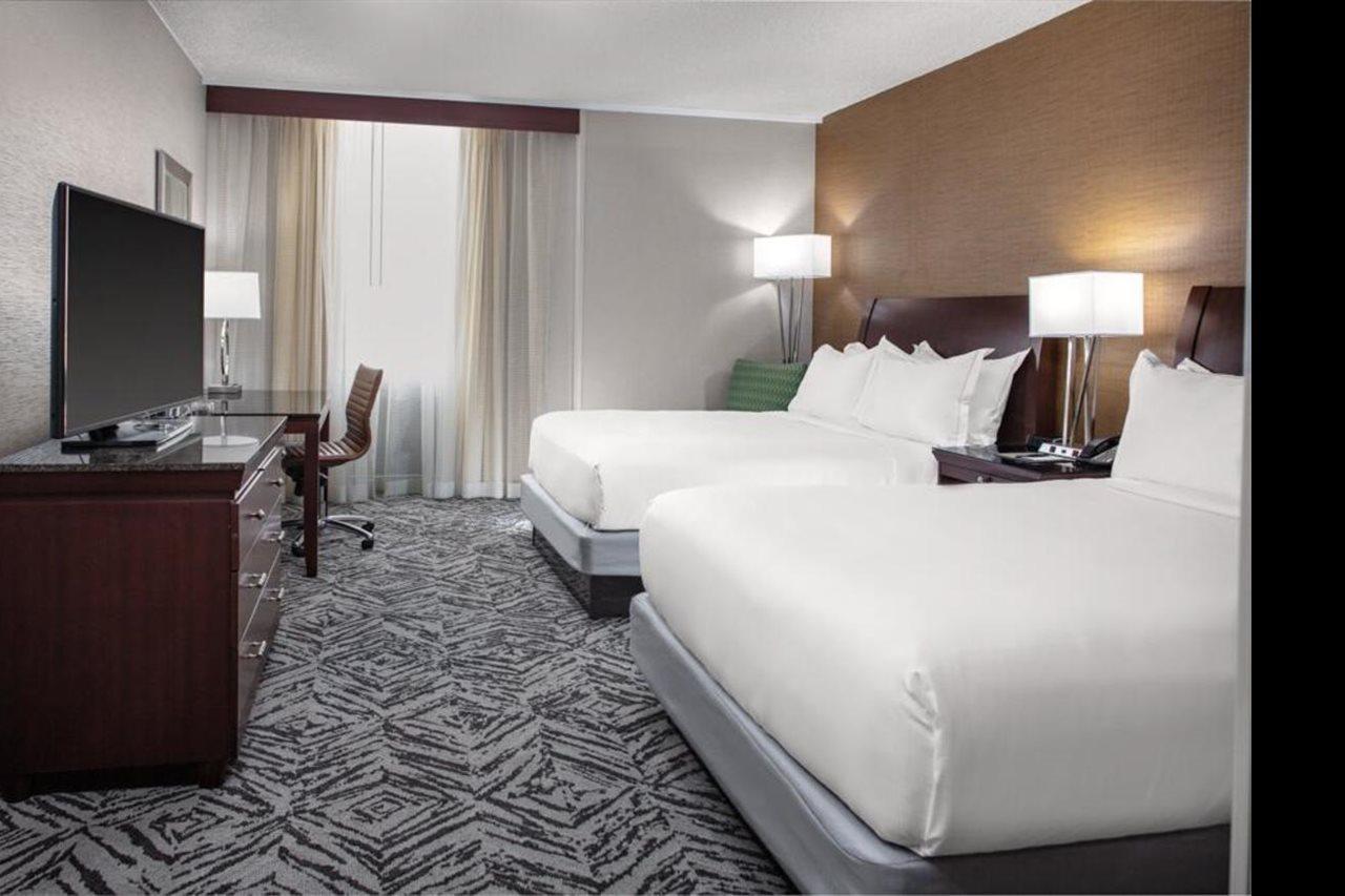 Doubletree By Hilton Hotel & Executive Meeting Center Omaha-Downtown Buitenkant foto