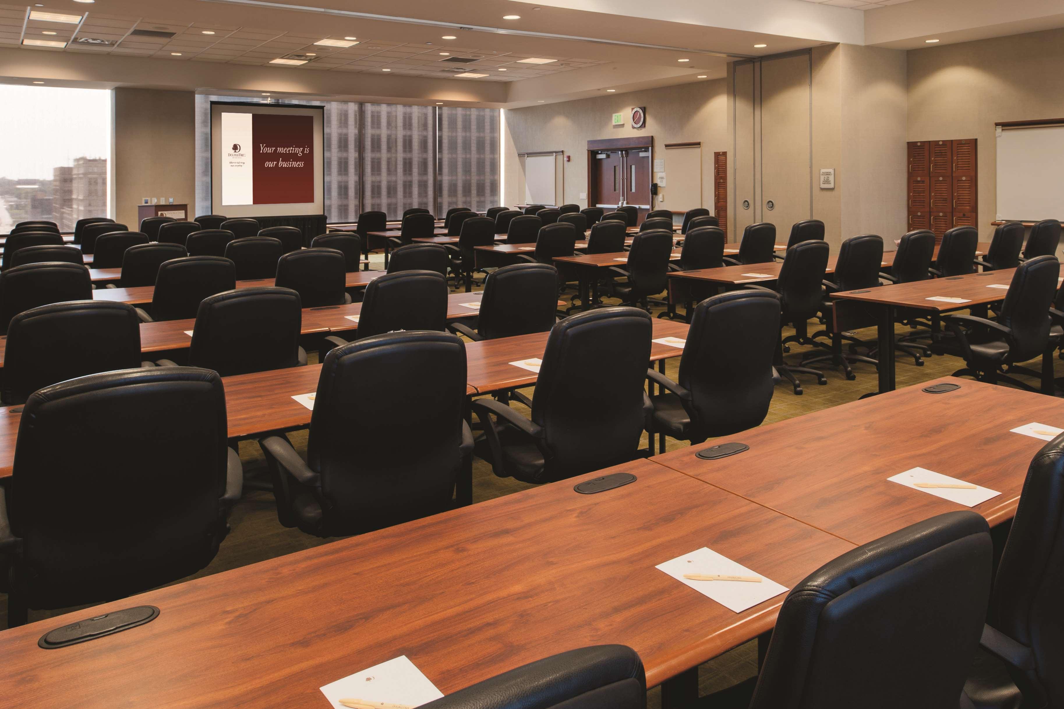 Doubletree By Hilton Hotel & Executive Meeting Center Omaha-Downtown Zakenleven foto