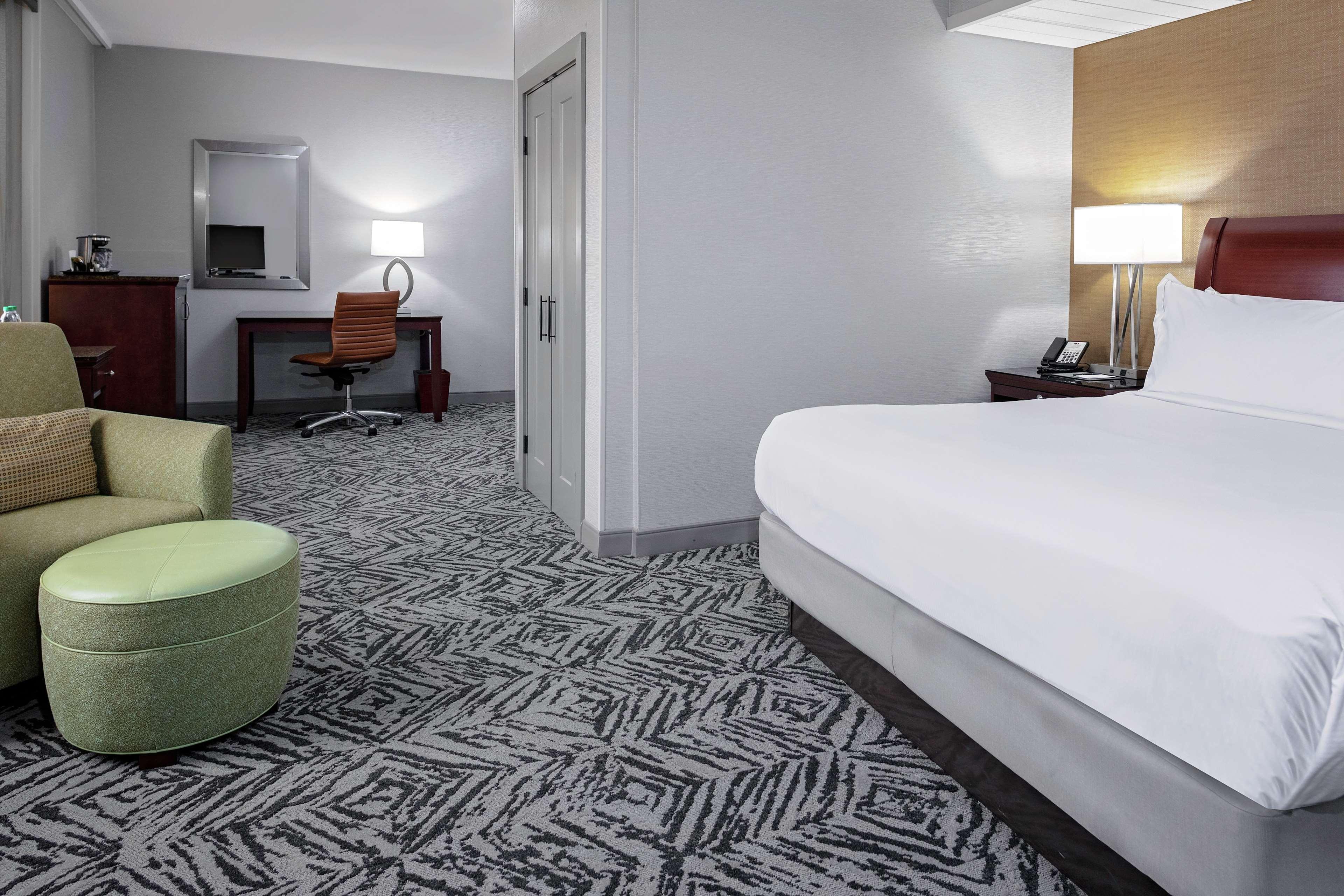 Doubletree By Hilton Hotel & Executive Meeting Center Omaha-Downtown Buitenkant foto