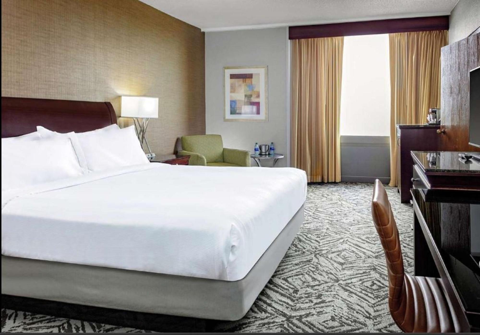 Doubletree By Hilton Hotel & Executive Meeting Center Omaha-Downtown Buitenkant foto