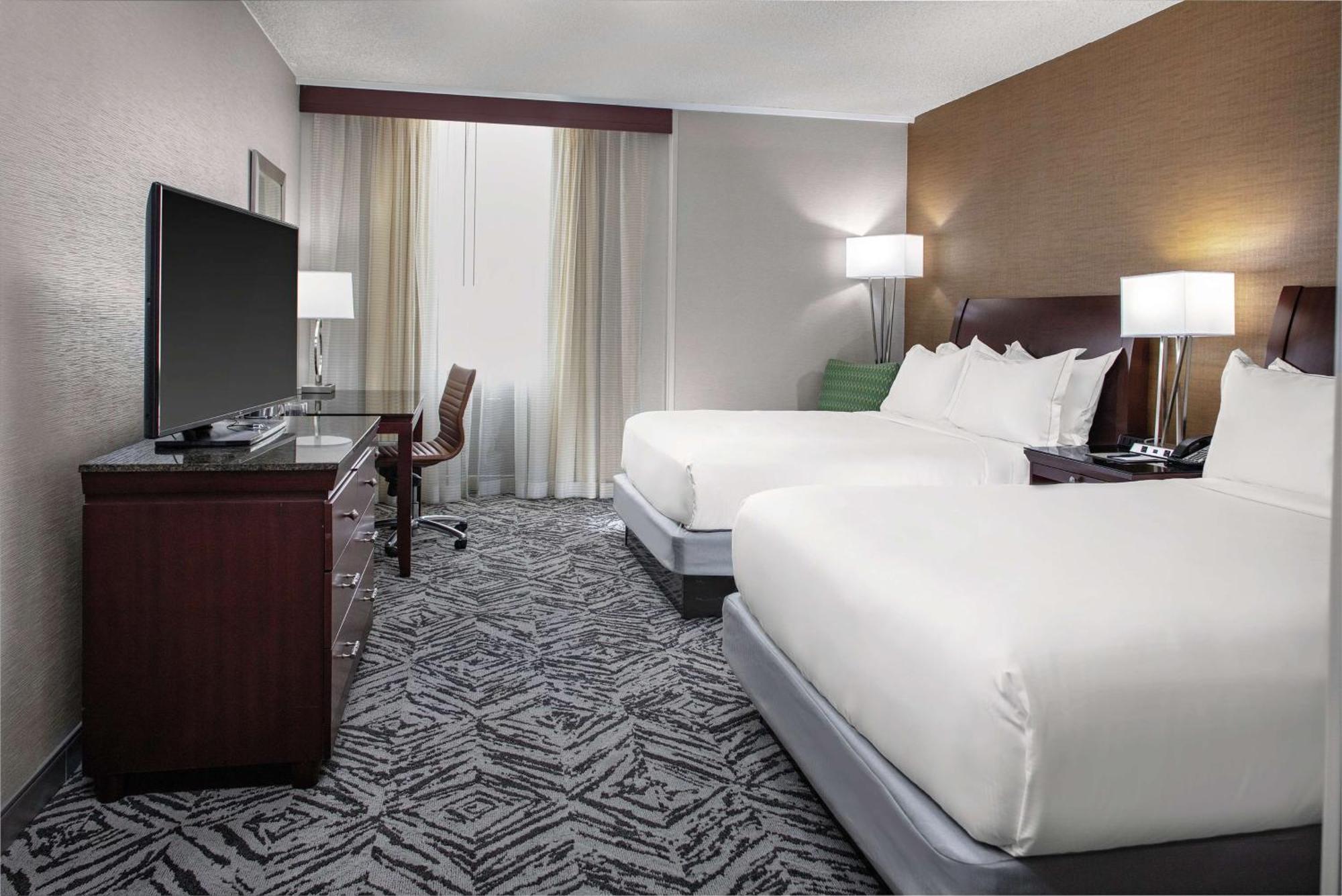 Doubletree By Hilton Hotel & Executive Meeting Center Omaha-Downtown Buitenkant foto