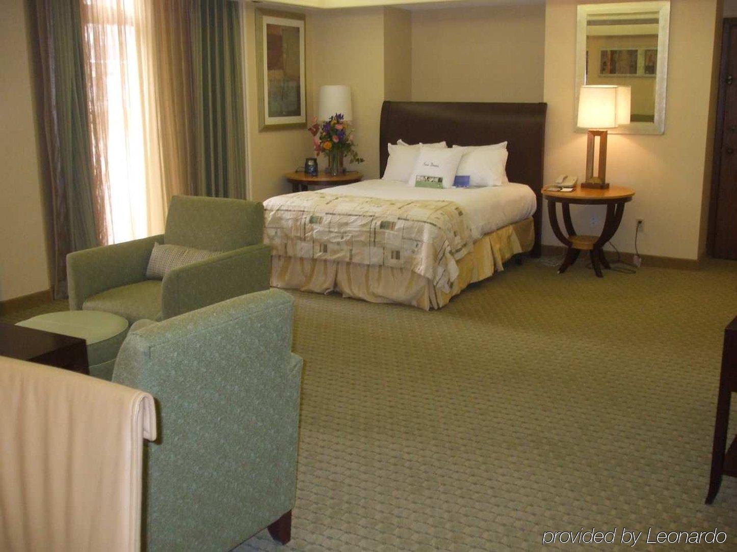 Doubletree By Hilton Hotel & Executive Meeting Center Omaha-Downtown Kamer foto